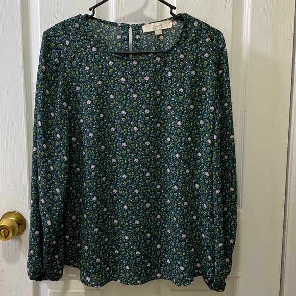 LOFT Ditsy Bloom Draped Sleeve Top - Picture 10 of 14